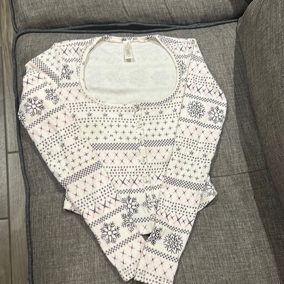 Skims Pointelle Festive Sleep Top&Pants - Picture 1 of 4